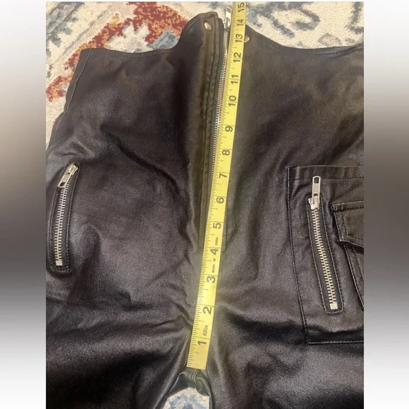 Akira Womens Black Moto Faux Leather Pants Hight Waist Sz Large Zip Front - Picture 9 of 11